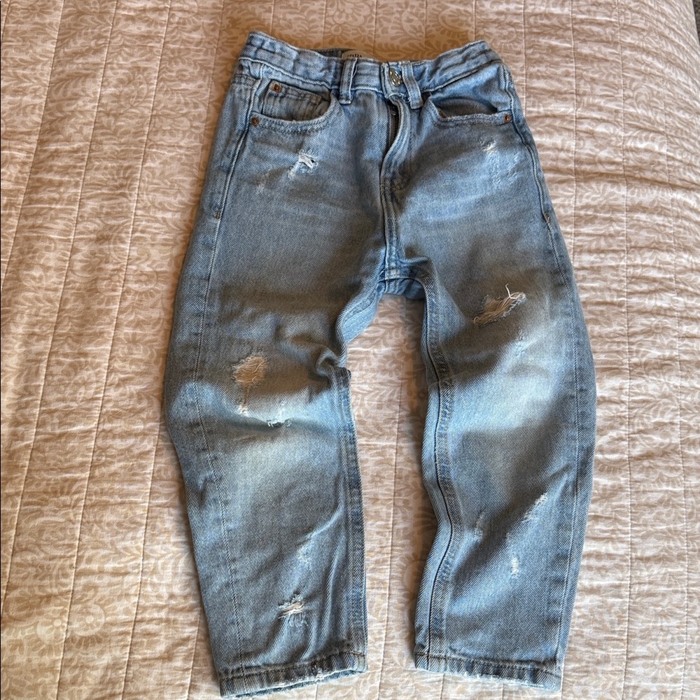 Zara little girls Relaxed Light Blue Jeans